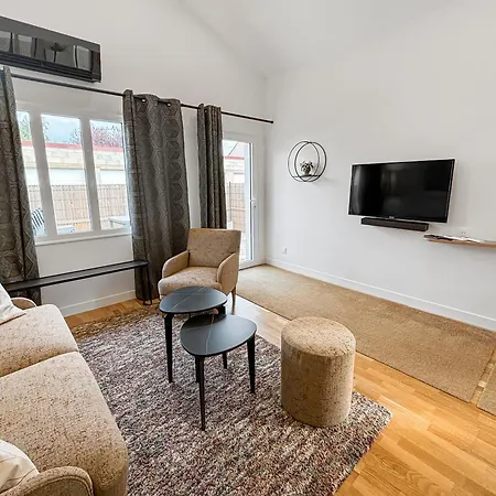 Climatisation, Parking Prive, Maison Plein Pied Proche Gare, 1 Chambre, Capacite 4 Lägenhet Brétigny-sur-Orge